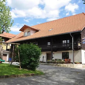Guglhupf Sankt Oswald-Riedlhuette