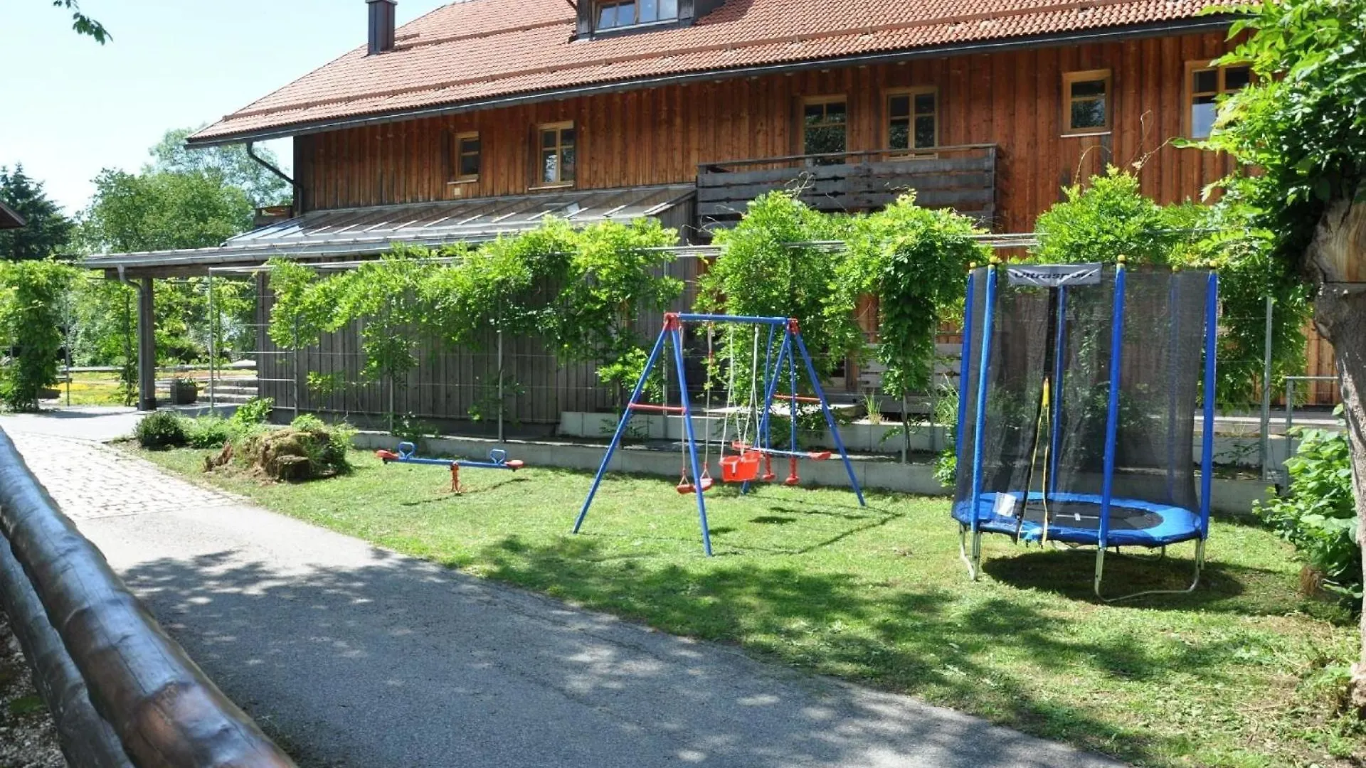 Ferienhof Landhaus Guglhupf Sankt Oswald-Riedlhuette 0*,  Germany